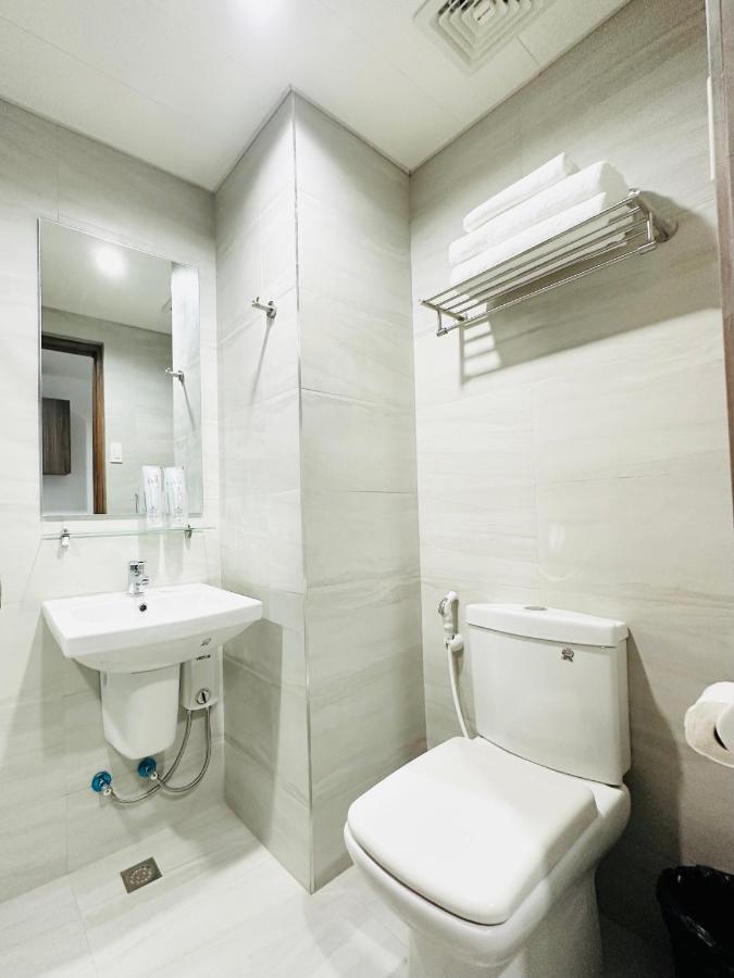 Mangrove Residences Mactan Punta Engano  Bagian luar foto