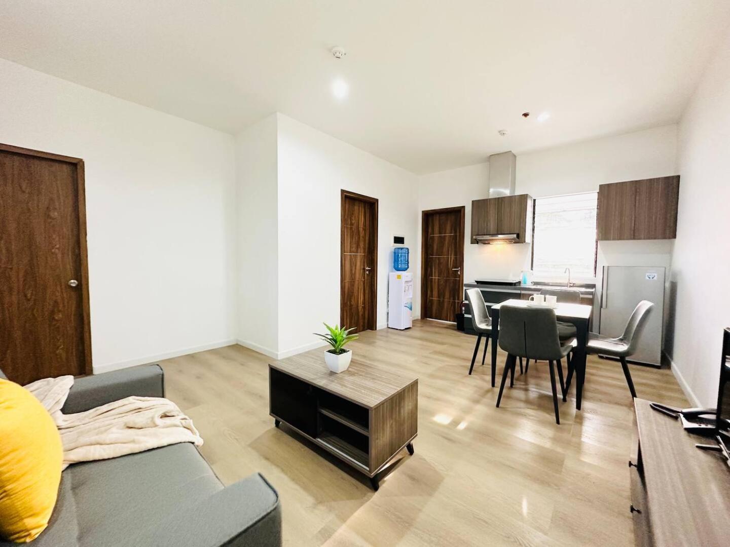 Mangrove Residences Mactan Punta Engano  Bagian luar foto